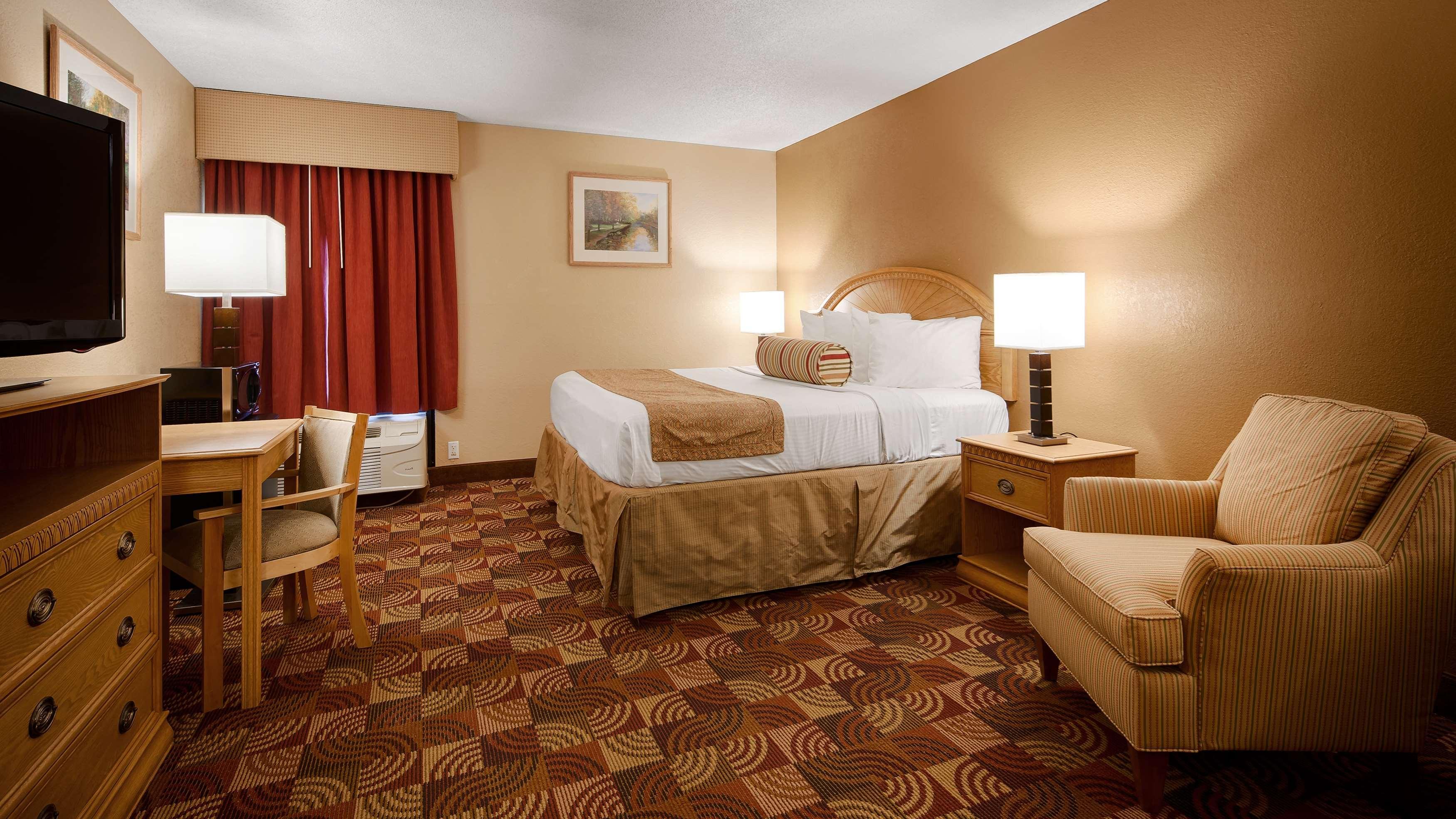 Best Western Martinsville Inn Exterior photo