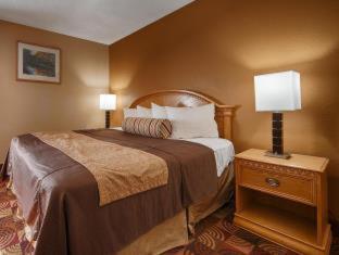Best Western Martinsville Inn Room photo