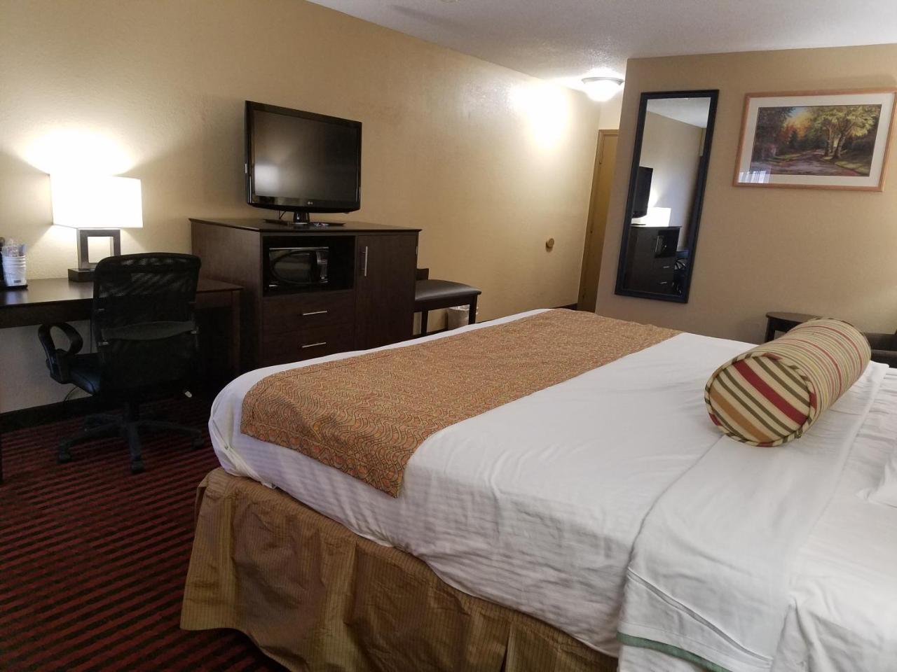 Best Western Martinsville Inn Exterior photo